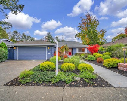 6630 Fairfield Drive, Santa Rosa