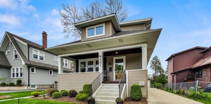 321 W Hawthorne Street, Arlington Heights