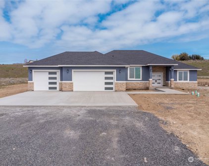 5402 Road 7.4  NE, Moses Lake