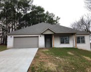 8 Dundonald  Lane, Bella Vista image
