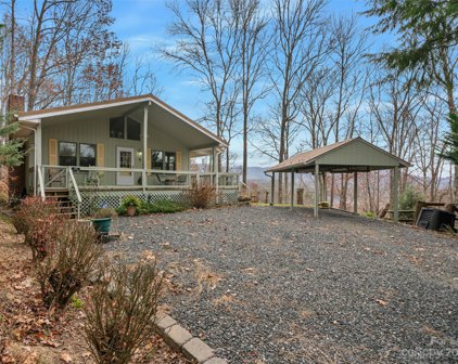 68 Apple Hill  Road, Burnsville