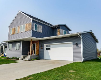 4423 15th Street S, Moorhead