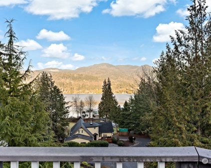 30 Longshore Lane, Bellingham