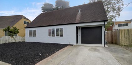 349 Mina Ln, Pacifica