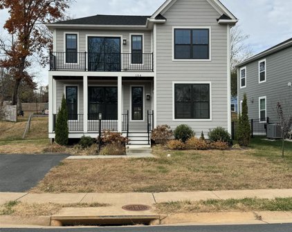 104 Paynes Mill Rd, Charlottesville