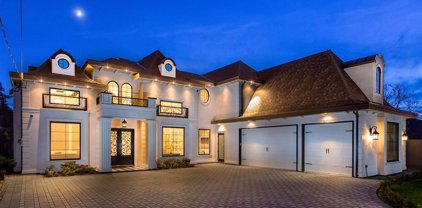 5380 Lancing Road, Richmond