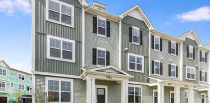 1582 Albany Street, Grayslake