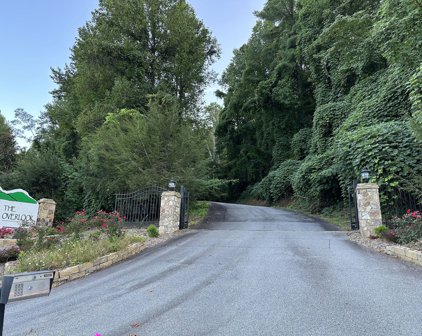 King Mtn Dr, Clayton