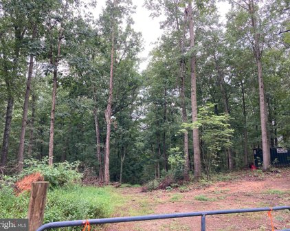 156 Coon Hollow Trail, Hedgesville