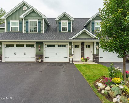 43 Kasey Pass, Ballston Spa