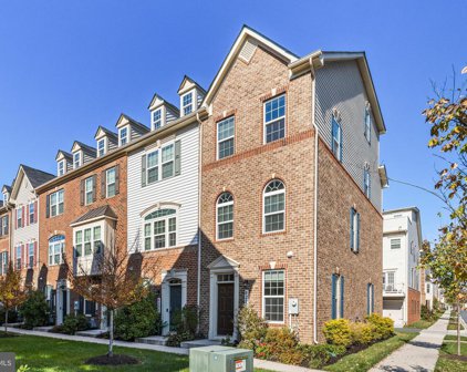 8226 Miner St, Greenbelt