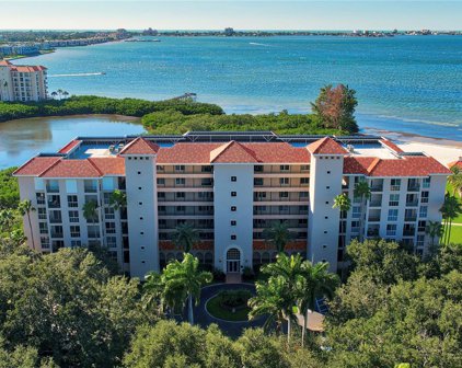 4780 Dolphin Cay Lane S Unit 404, St Petersburg