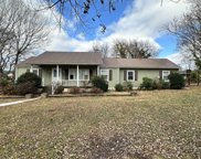 122 Highland Dr, Winchester image