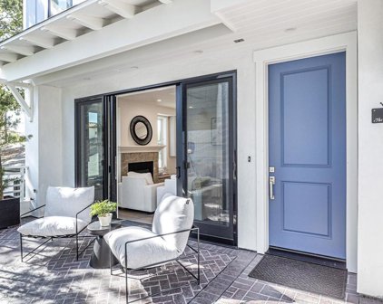 558 G Ave, Coronado