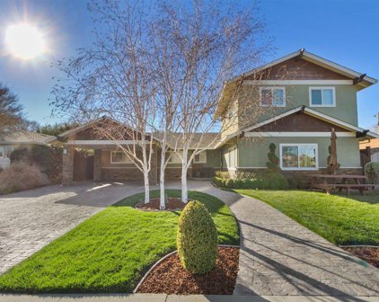49 Peter Court, Campbell
