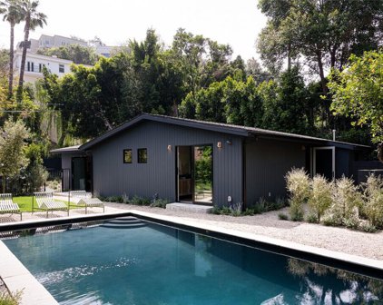 4157 Sunswept Drive, Studio City