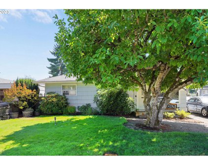 1945 TUDOR WAY, Albany