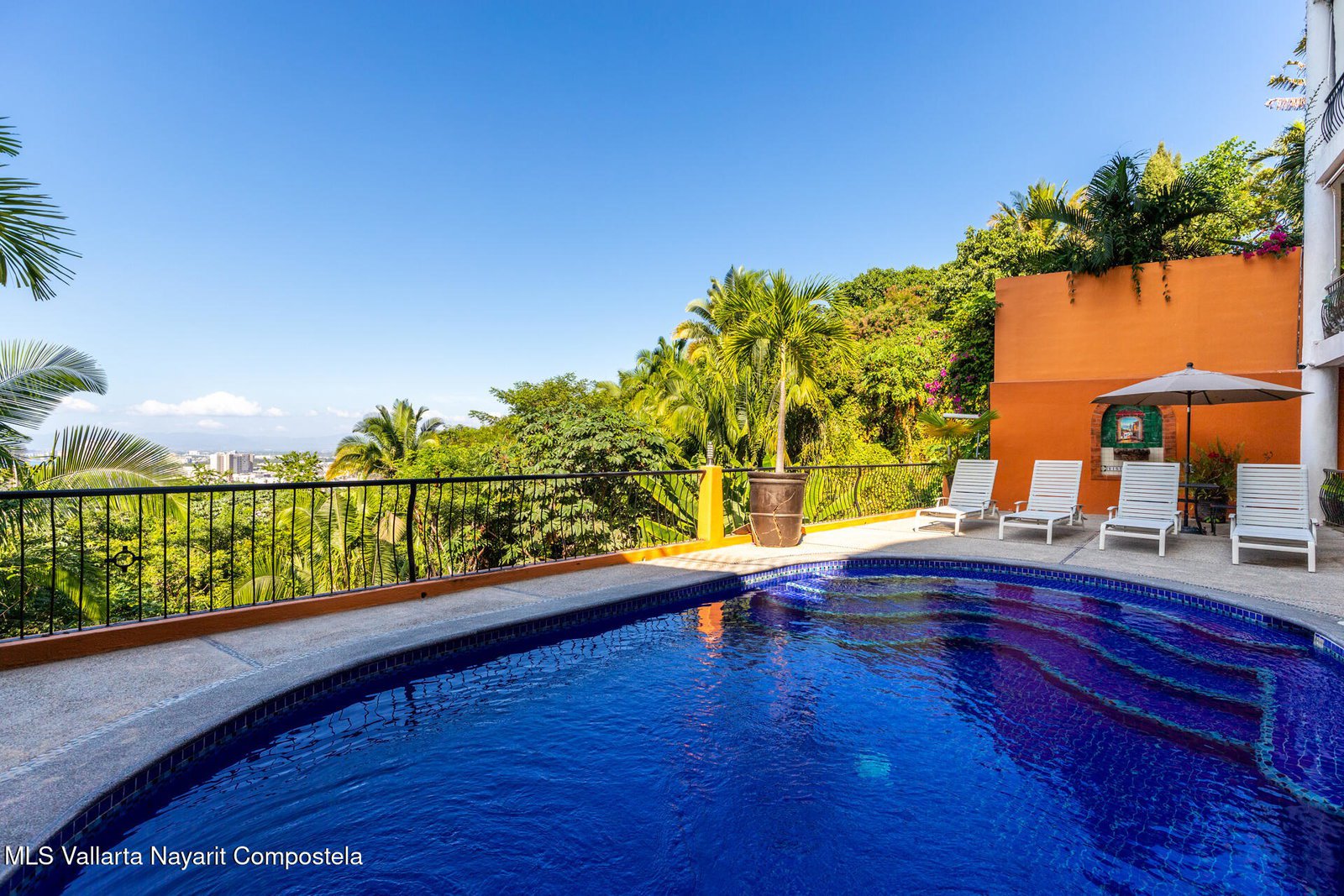 845 Lirios Unit 12, Puerto Vallarta, JALISCO N/A — La Pechuga