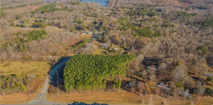 6685 NC Highway 8, Lexington