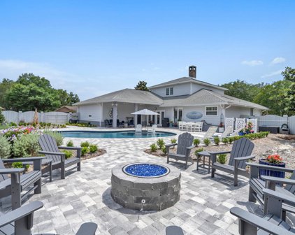 60 E E Country Club Drive, Destin