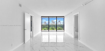 20335 W Country Club Dr Unit #1108, Aventura