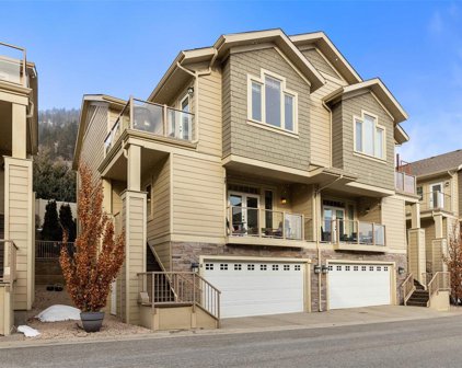 2283 Shannon Heights Court Unit 4, West Kelowna