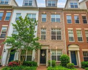 414 N Thomas St, Arlington image