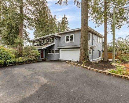 2391 Windridge Drive, North Vancouver