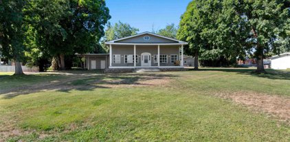 2501 W Canal Dr, Kennewick