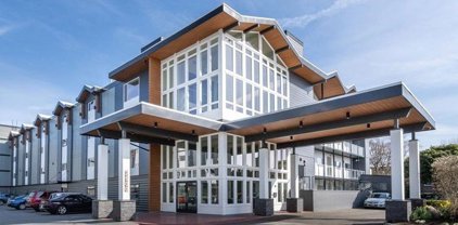 2501 Canterbury Lane E Unit #318, Seattle
