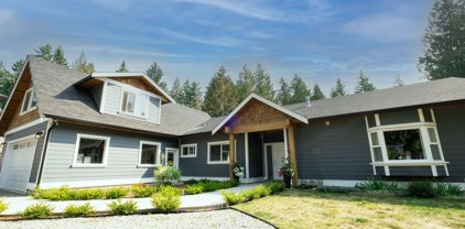 426 Solaz Place, Gibsons