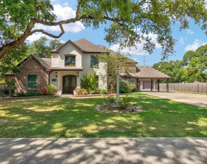1708 Nall St, Port Neches