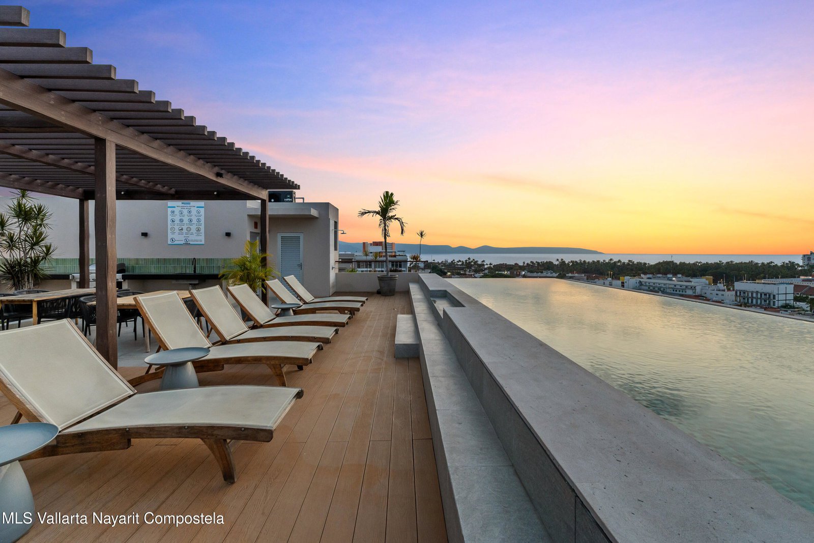 263 Roma Unit 604, Puerto Vallarta, JALISCO N/A — Versalles