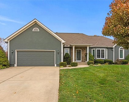 275 SE Sumpter Court, Lee's Summit