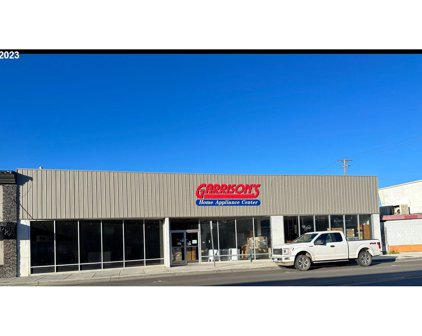 154 W HERMISTON AVE, Hermiston