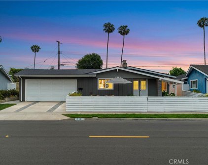 1713 Iowa Street, Costa Mesa