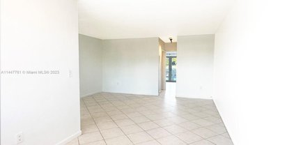 2185 Ne 123rd St Unit #210, North Miami