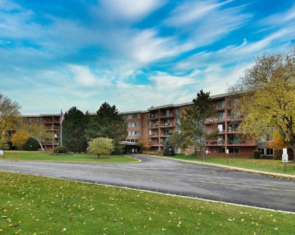 16 E Old Willow Road Unit #107S, Prospect Heights