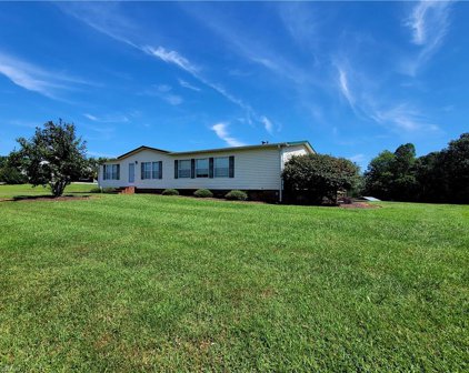 6809 Kernersville Road, Kernersville