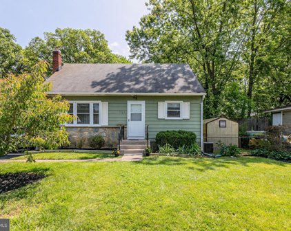 13007 Forest Glen Rd, Woodbridge