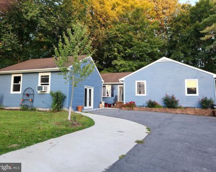 29285 Pin Oak Way, Easton