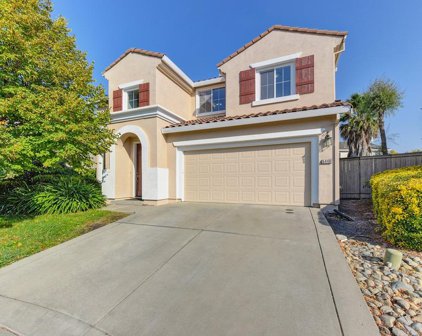 5448 Nickman Way, Sacramento