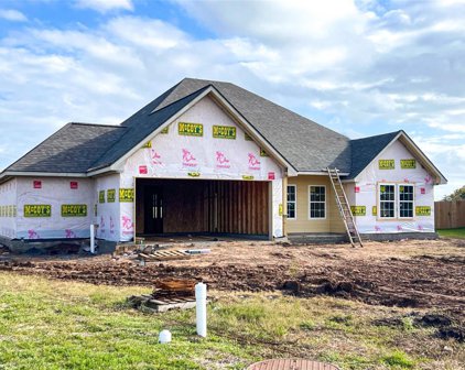 318 Yorktown Avenue, Clute