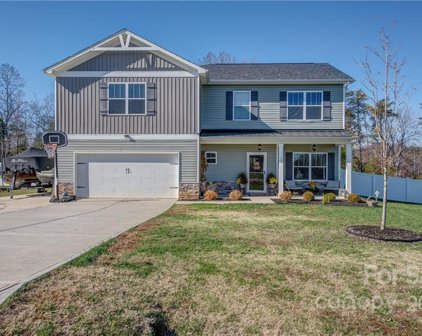 121 Spring Creek  Drive, Mount Holly