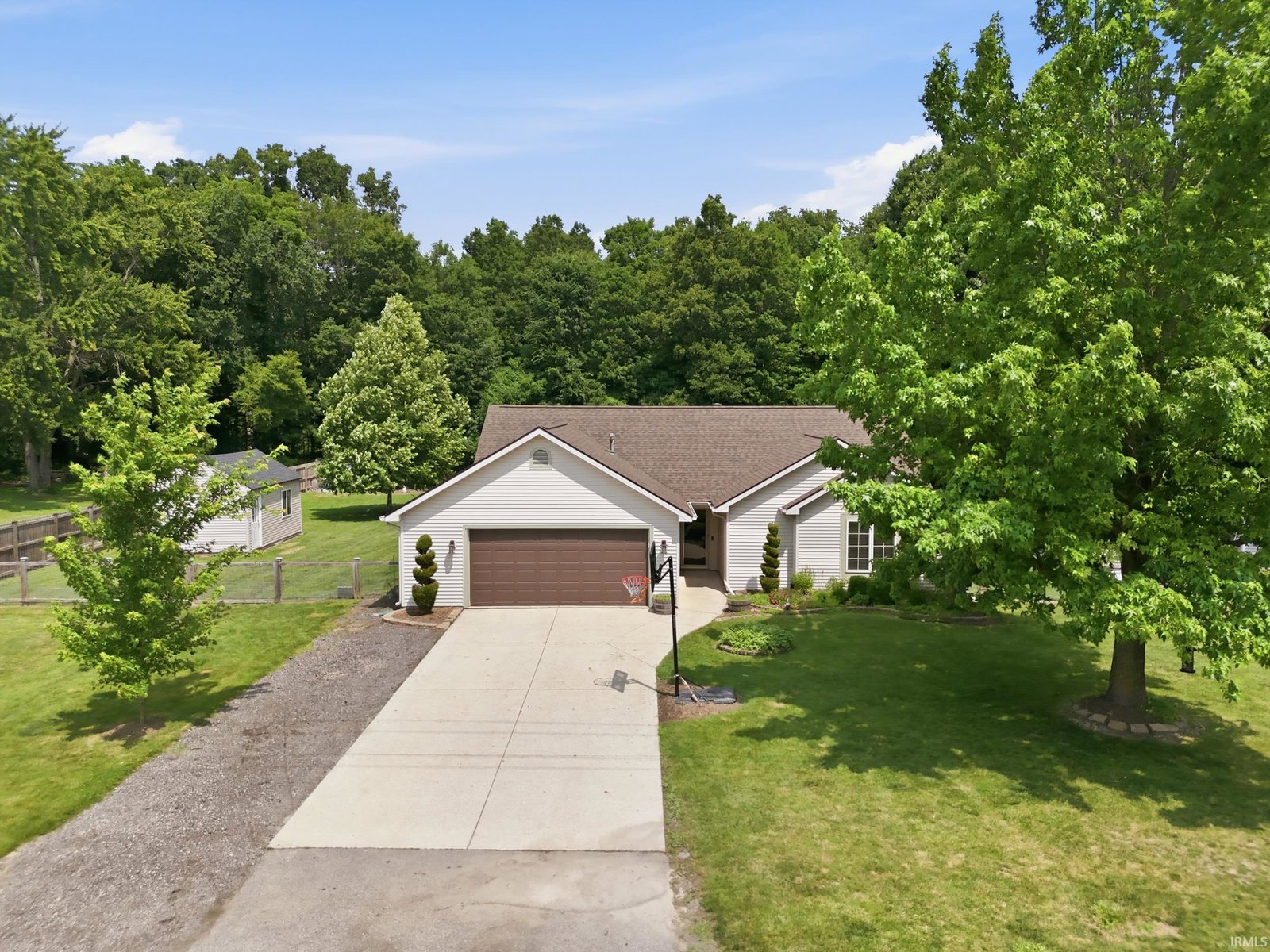 2216 W Shoaff Rd, Huntertown