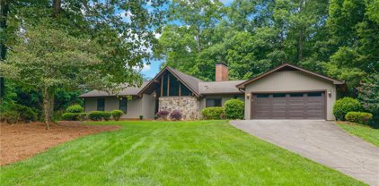 110 Pine Glade Trace, Roswell