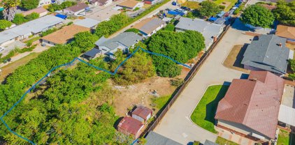 5555 N Charlotte Ave, San Gabriel