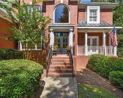 400 The Hermitage Drive, Milton