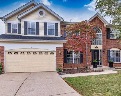 1645 Spring Chase  Drive, Fenton