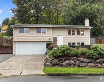 20213 54th Place NE, Lake Forest Park